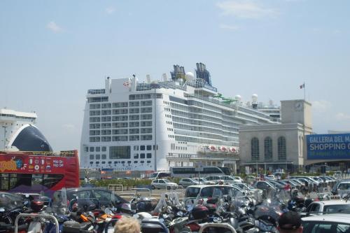 Skyhouse Beverello Napoli